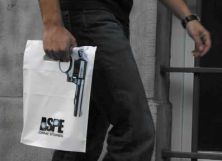 Haga click para ver la imagen ampliada bolsa pistola.jpg